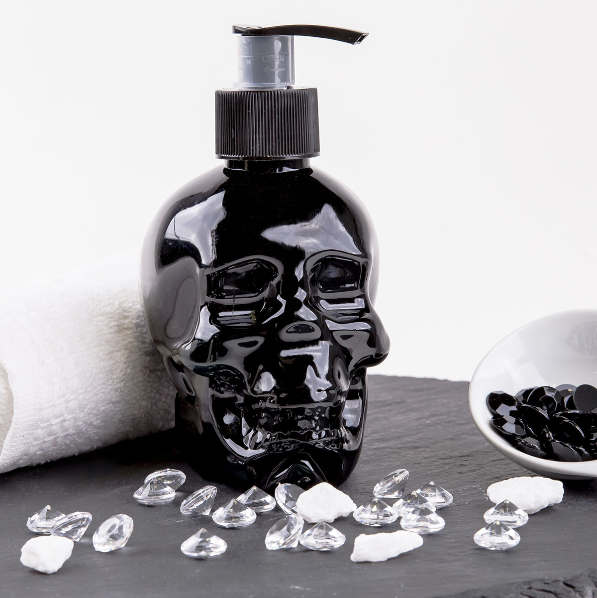 Seifenspender Schädel mit Handseife SKULL